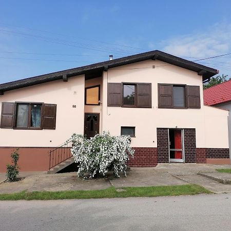 Chlaba Apartman Chl'aba Exteriör bild