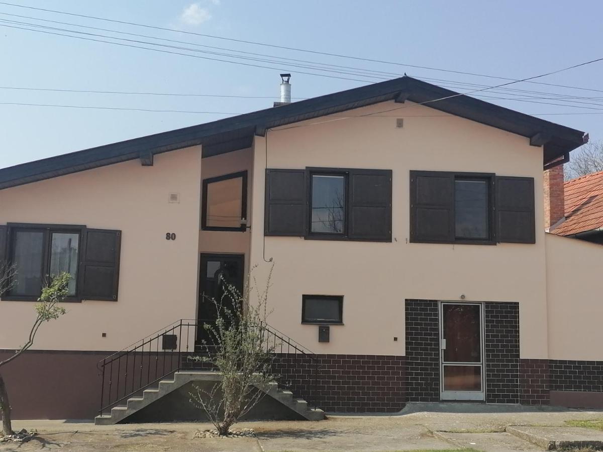 Chlaba Apartman Chl'aba Exteriör bild